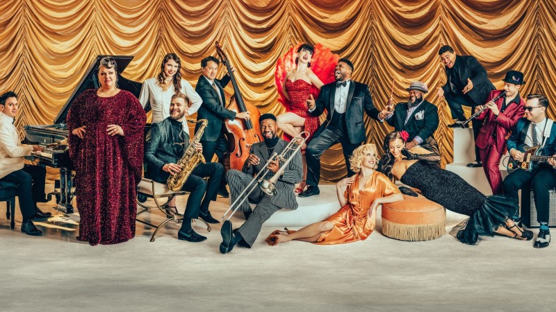 Scott Bradlee's Postmodern Jukebox.jpg